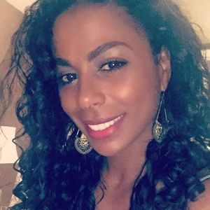 Meet your Posher, Nai